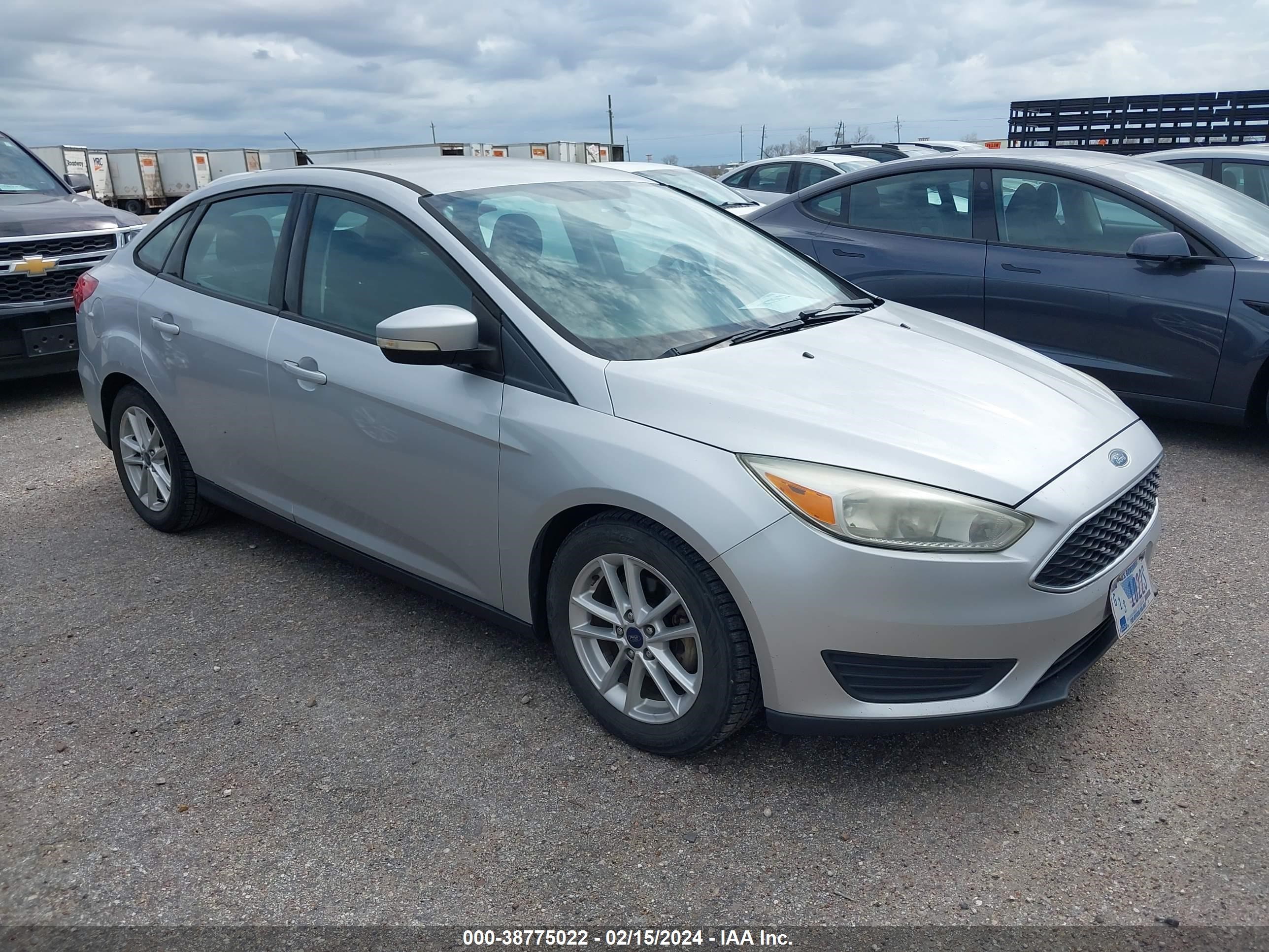 FORD FOCUS 2016 1fadp3f20gl322000