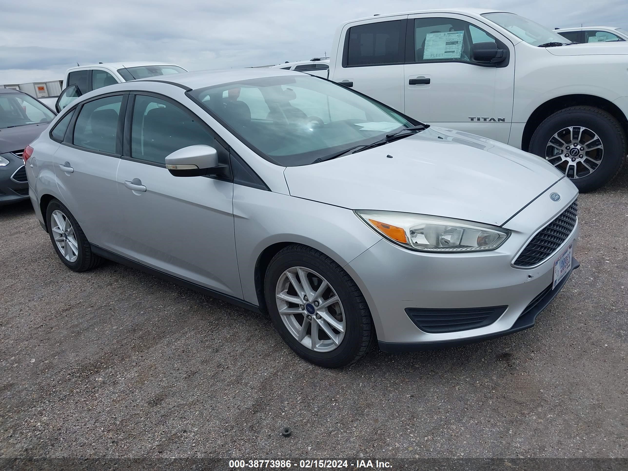 FORD FOCUS 2016 1fadp3f20gl373903