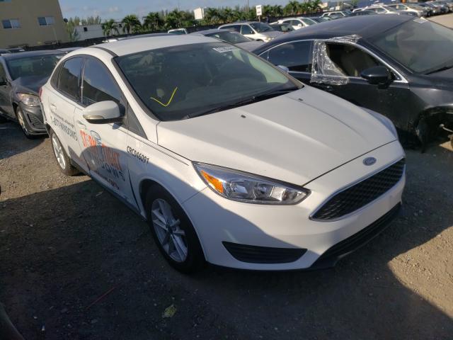 FORD FOCUS SE 2017 1fadp3f20hl252208