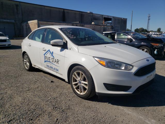 FORD FOCUS SE 2017 1fadp3f20hl282518