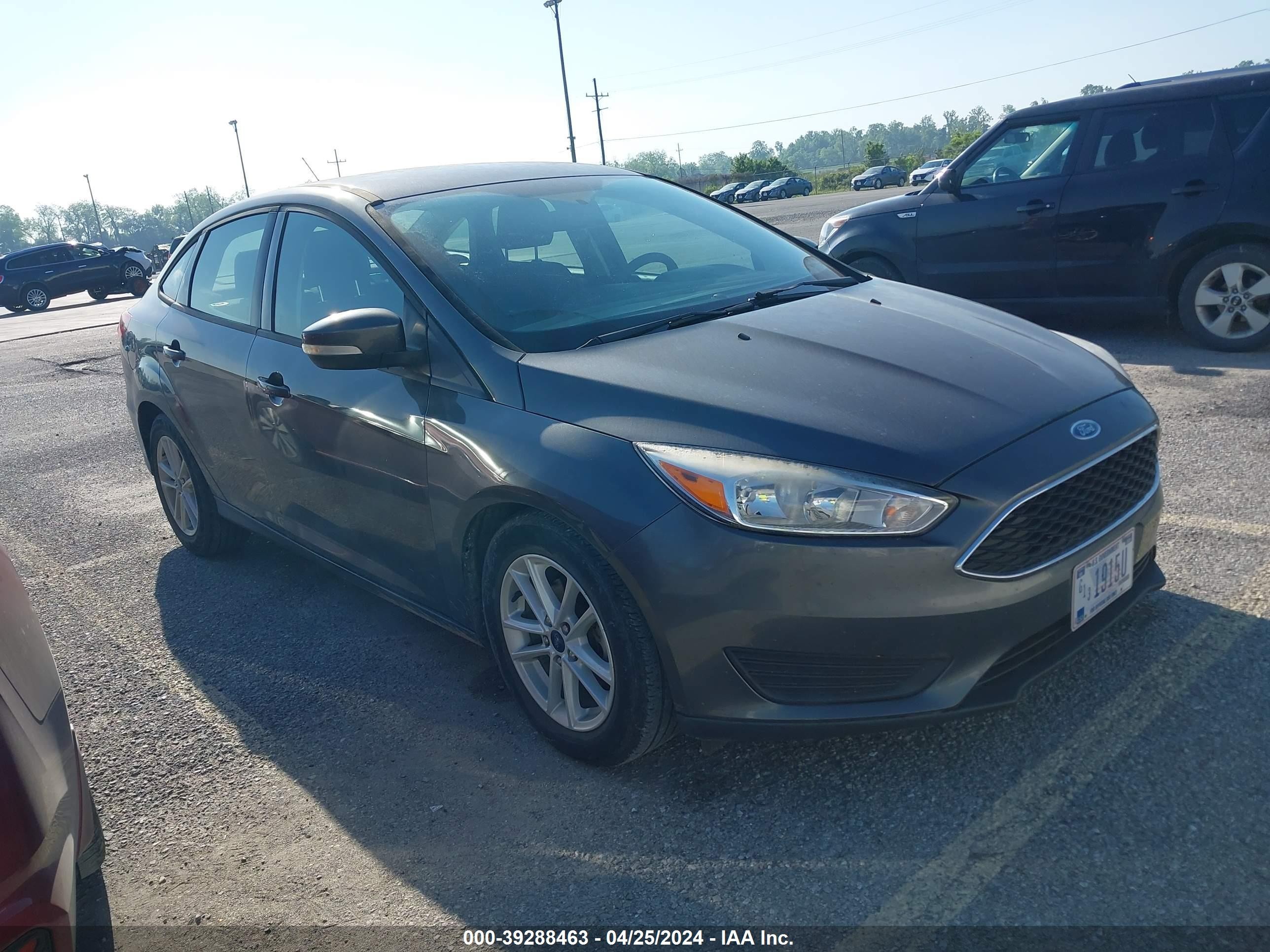 FORD FOCUS 2017 1fadp3f20hl300564