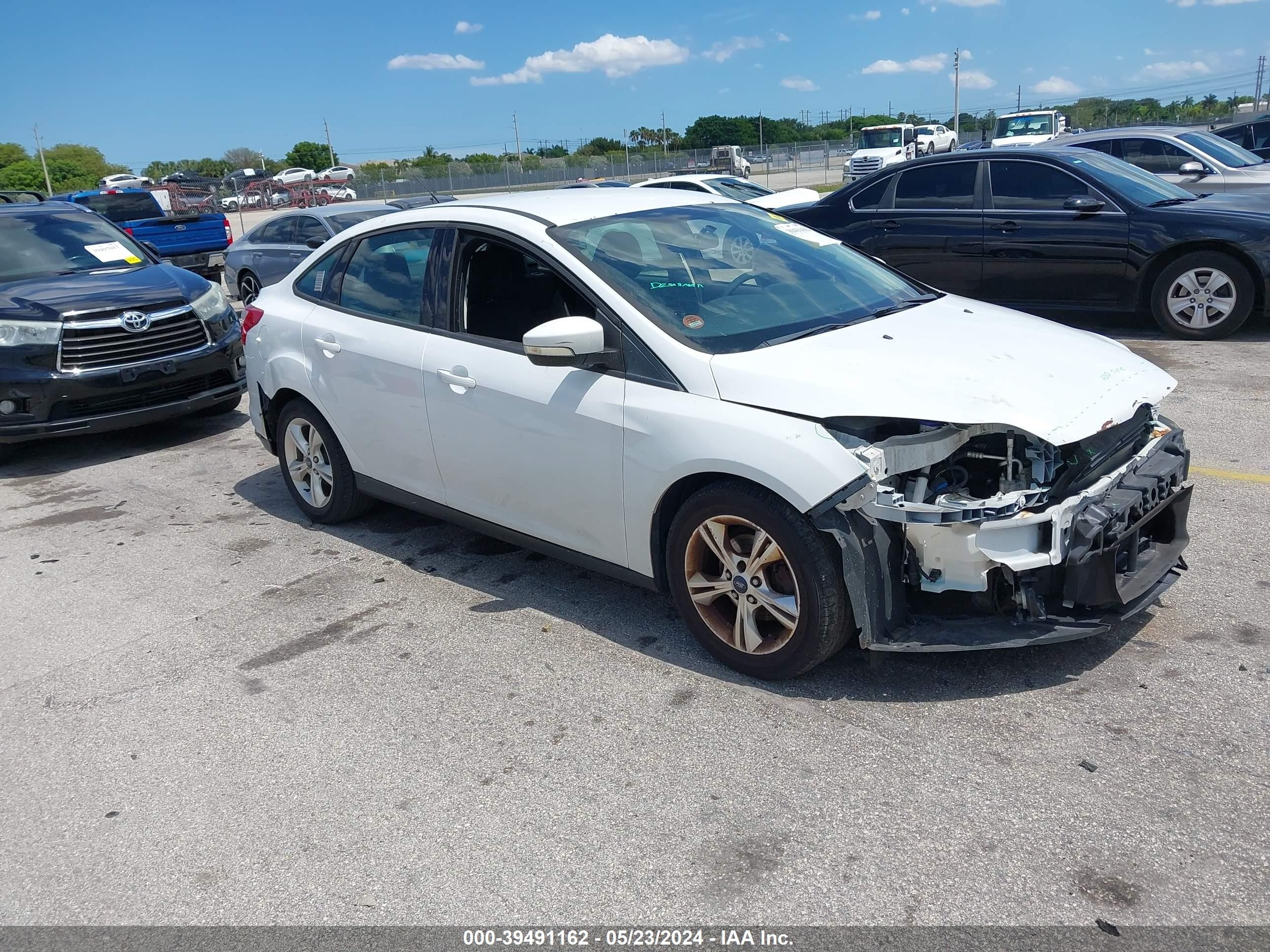 FORD FOCUS 2013 1fadp3f21dl348620