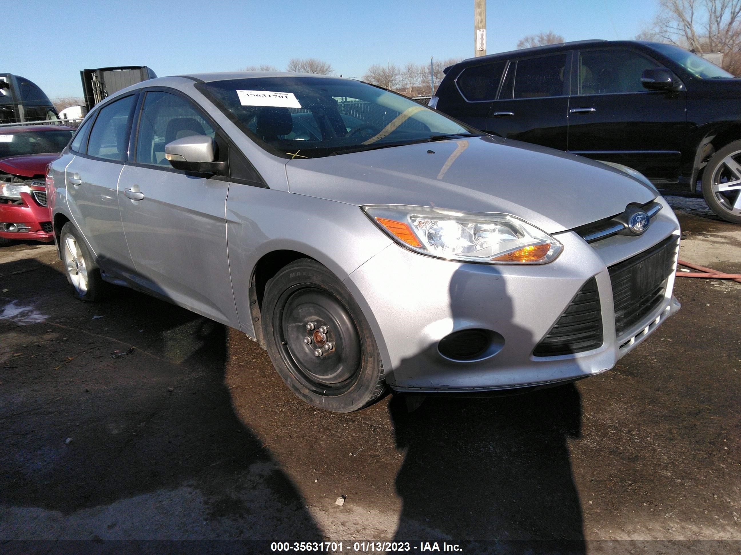 FORD FOCUS 2014 1fadp3f21el175604