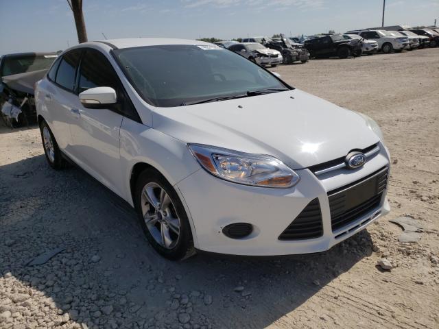 FORD FOCUS SE 2014 1fadp3f21el319023