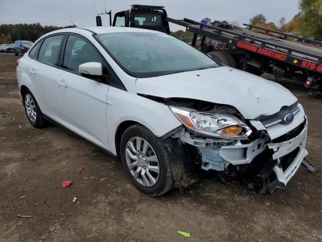 FORD FOCUS SE 2014 1fadp3f21el357724