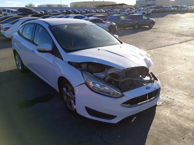 FORD FOCUS SE 2015 1fadp3f21fl203936