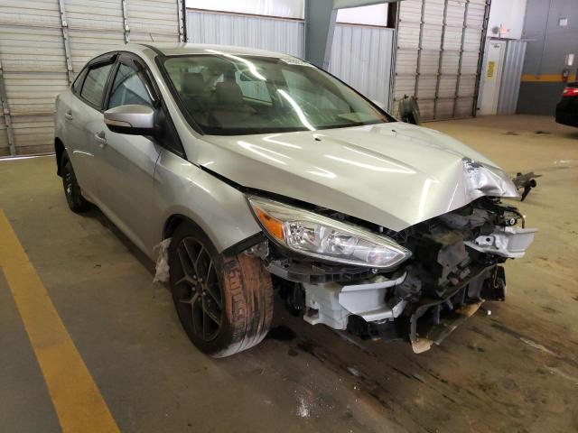 FORD FOCUS SE 2015 1fadp3f21fl214628