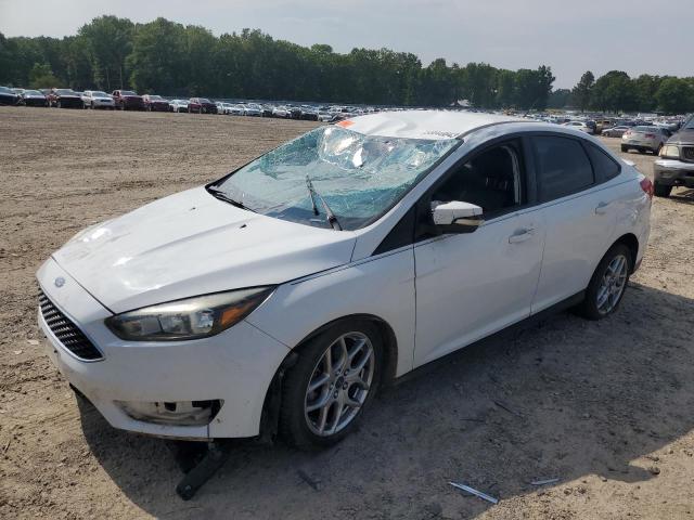 FORD FOCUS SE 2015 1fadp3f21fl235107