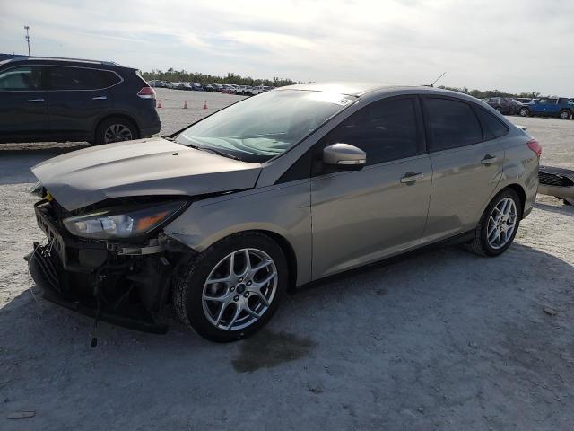 FORD FOCUS SE 2015 1fadp3f21fl354646