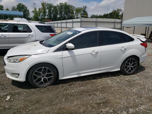 FORD FOCUS SE 2016 1fadp3f21gl249364