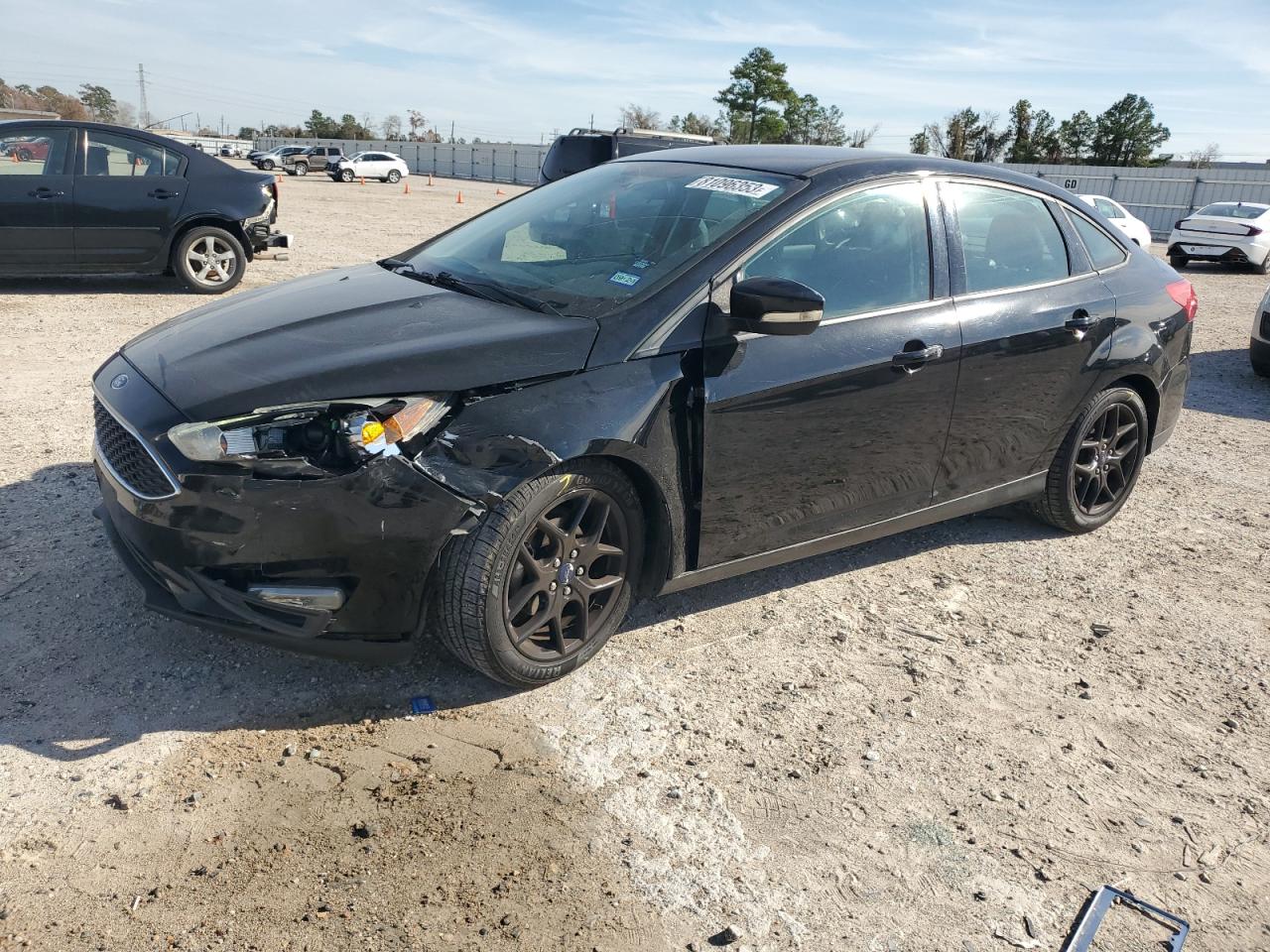 FORD FOCUS 2016 1fadp3f21gl316044