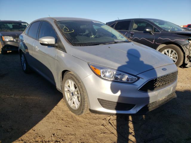 FORD FOCUS SE 2017 1fadp3f21hl235448