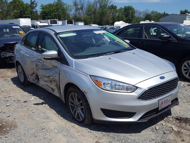 FORD FOCUS SE 2017 1fadp3f21hl282642