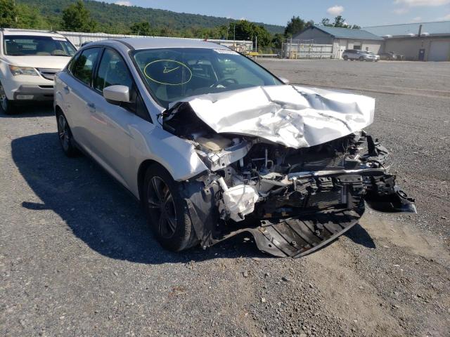 FORD FOCUS SE 2018 1fadp3f21jl274398