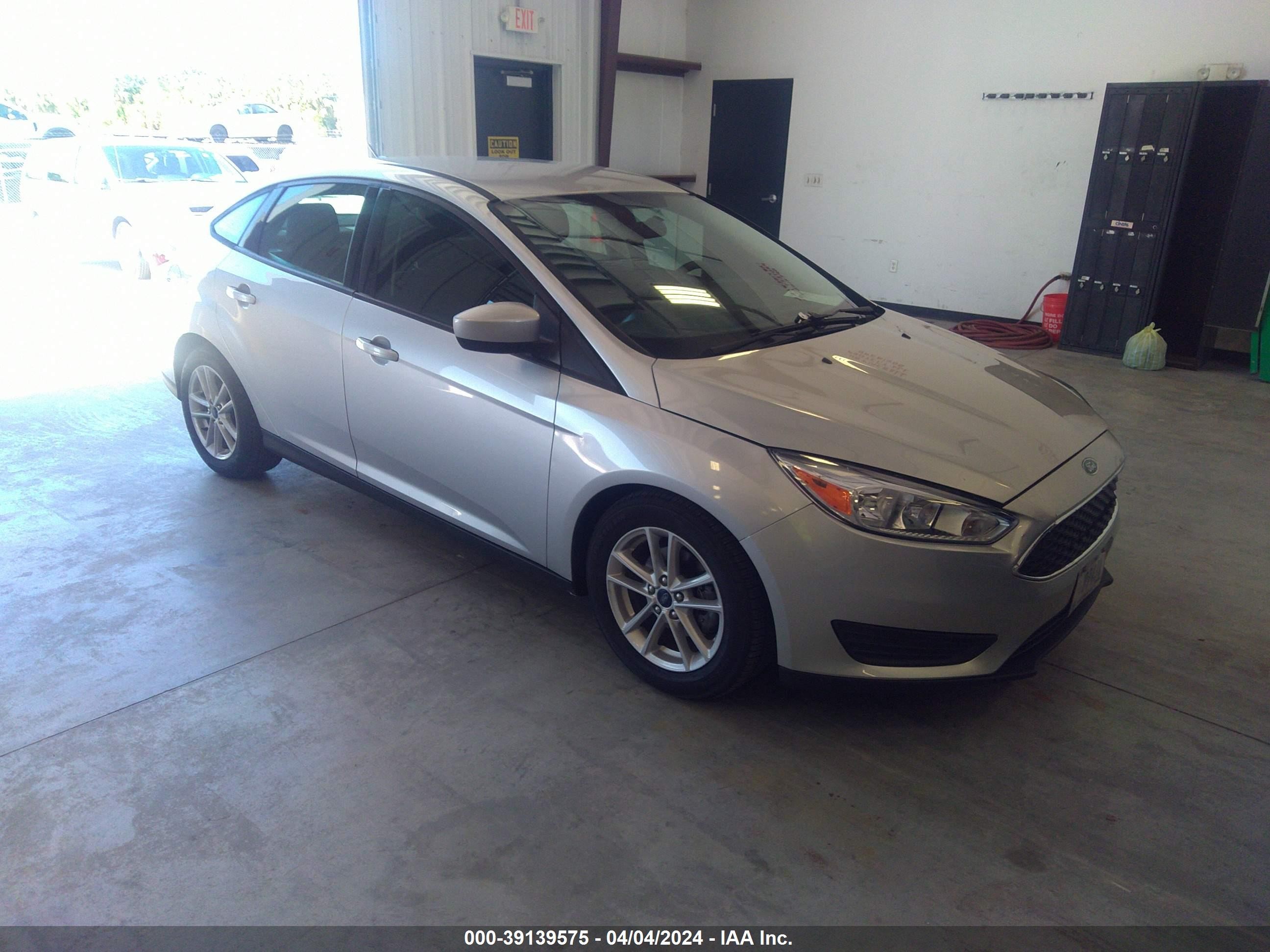 FORD FOCUS 2018 1fadp3f21jl327617