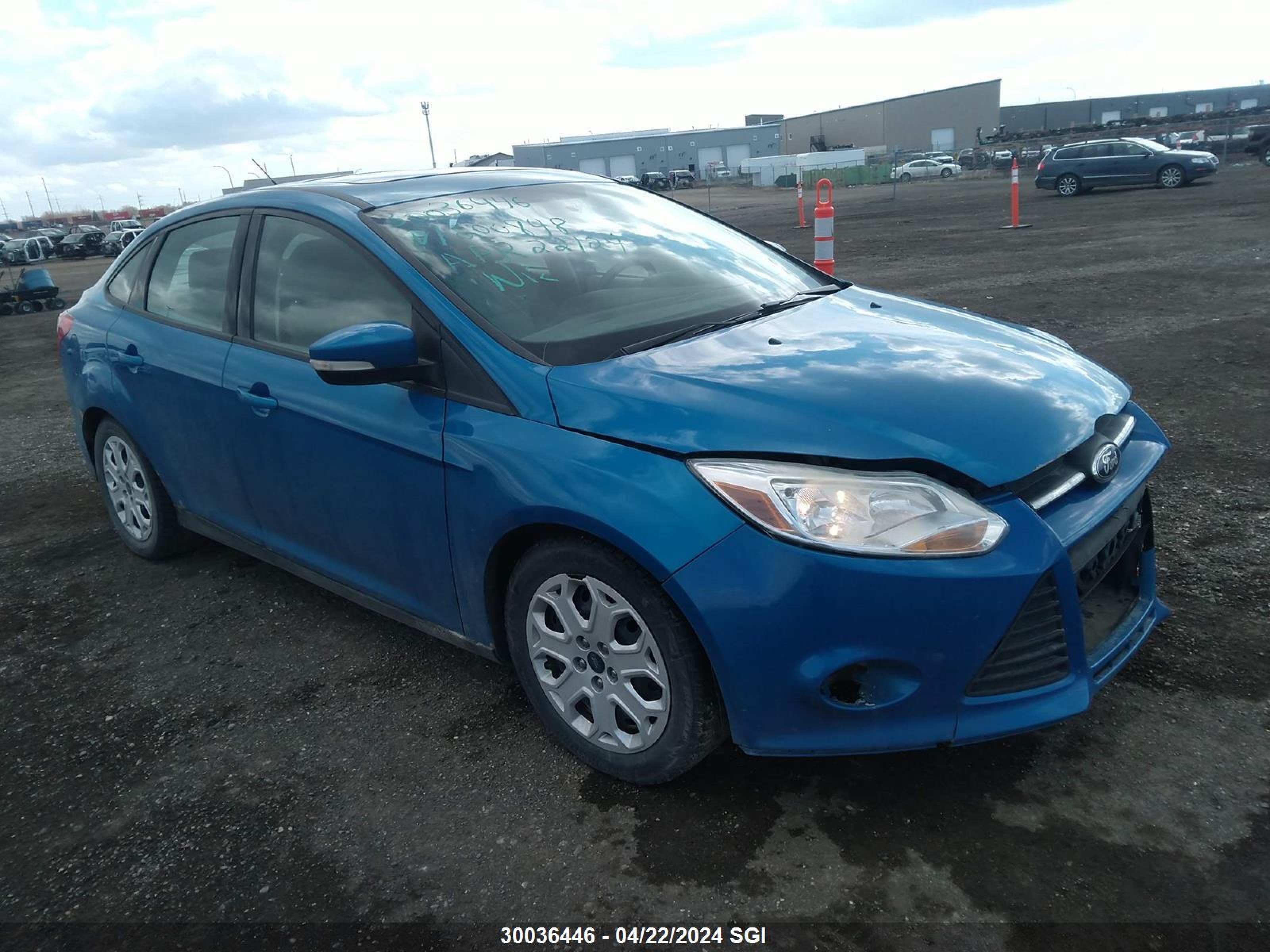 FORD FOCUS 2014 1fadp3f22el200848