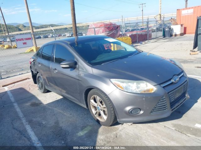 FORD FOCUS 2014 1fadp3f22el210831