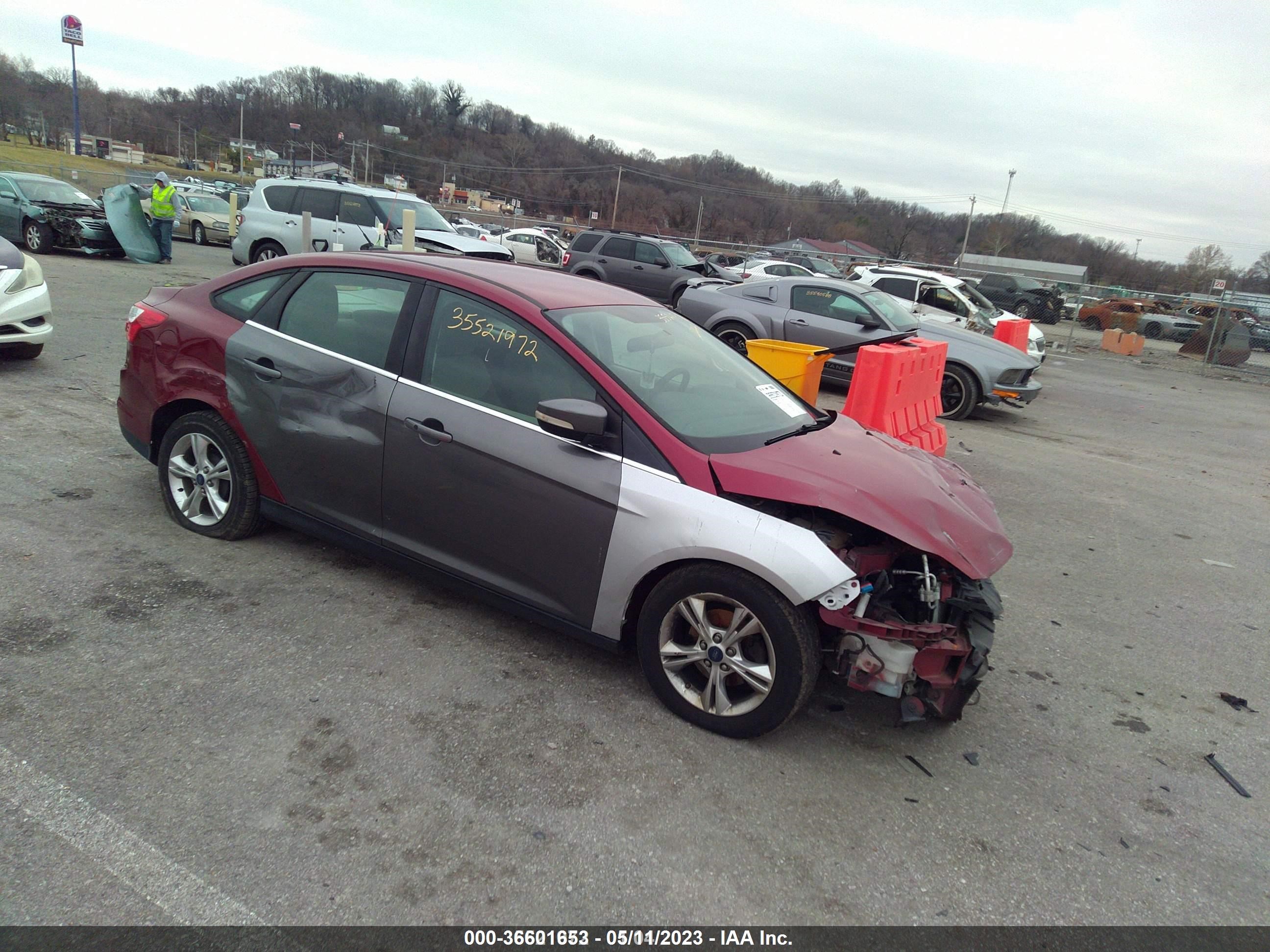 FORD FOCUS 2014 1fadp3f22el233431