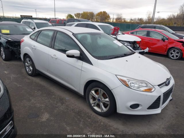 FORD FOCUS 2014 1fadp3f22el313716