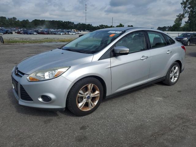 FORD FOCUS SE 2014 1fadp3f22el457640