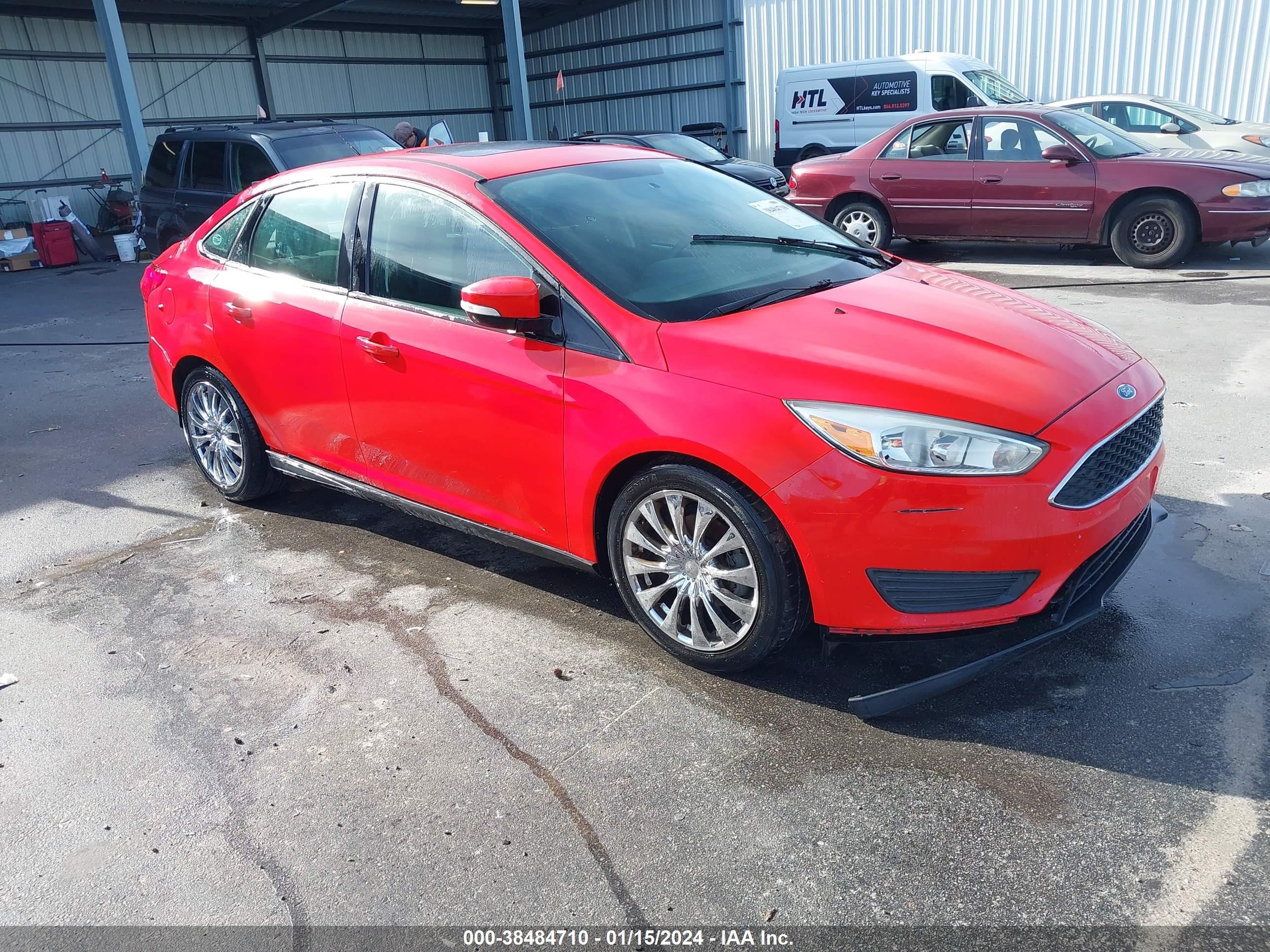 FORD FOCUS 2015 1fadp3f22fl206568