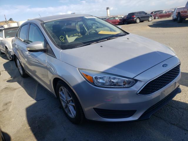 FORD FOCUS SE 2015 1fadp3f22fl222155