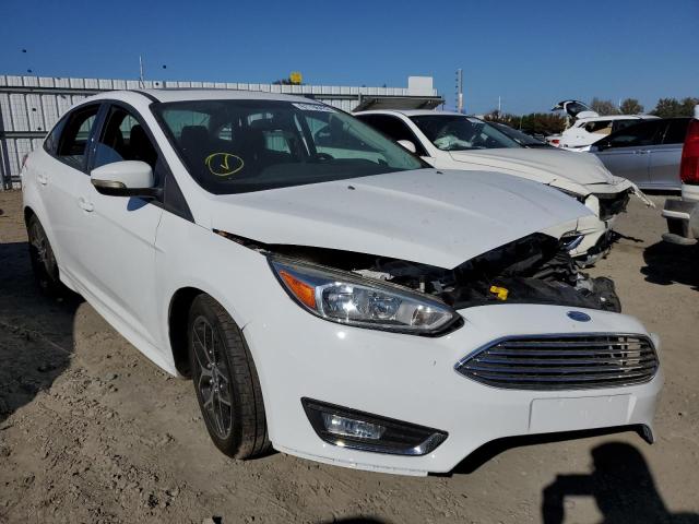 FORD FOCUS SE 2015 1fadp3f22fl237884