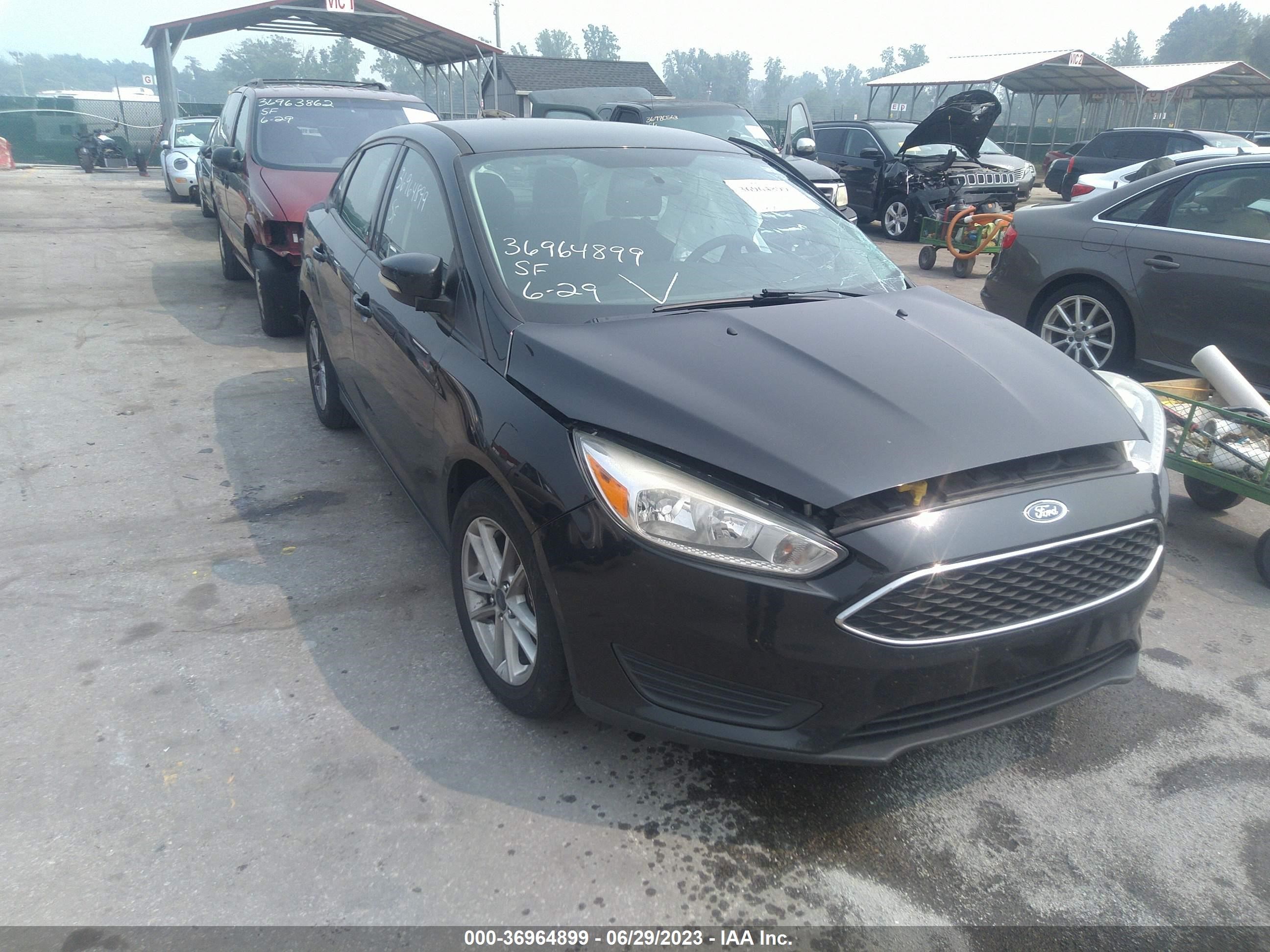 FORD FOCUS 2015 1fadp3f22fl243247