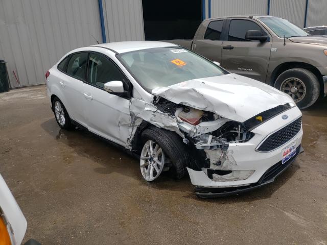 FORD FOCUS SE 2015 1fadp3f22fl262834