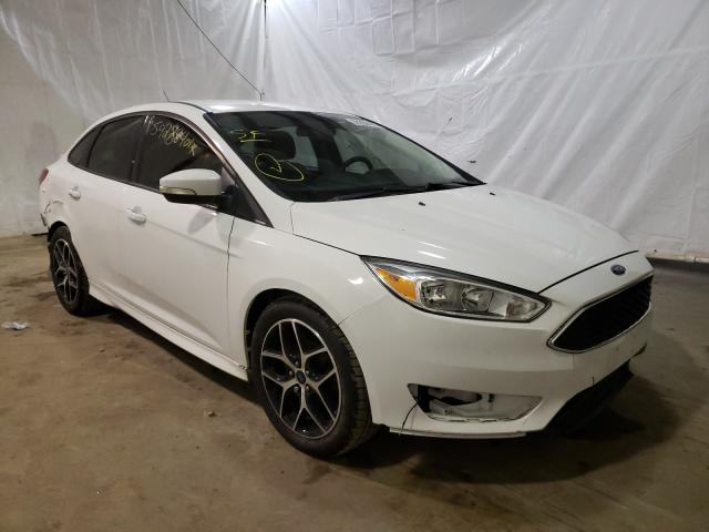 FORD FOCUS SE 2015 1fadp3f22fl271467