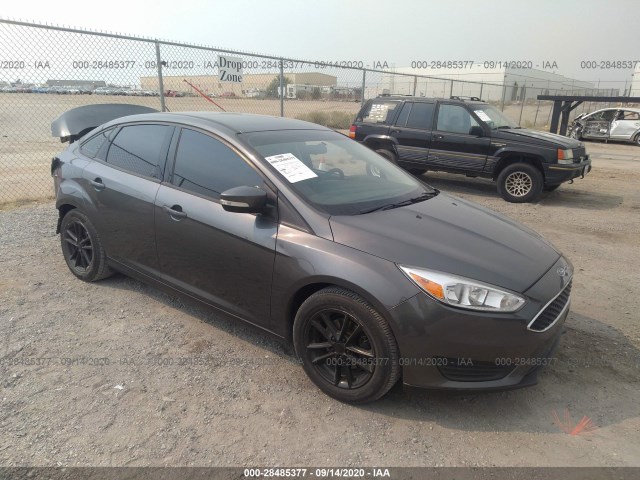 FORD FOCUS 2017 1fadp3f22hl215631