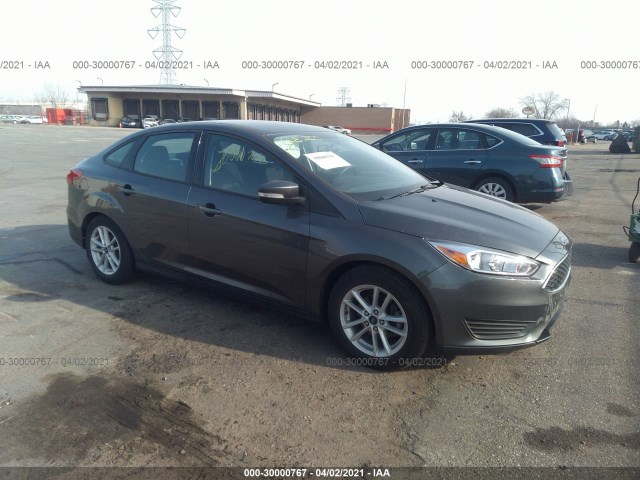 FORD FOCUS 2017 1fadp3f22hl329063