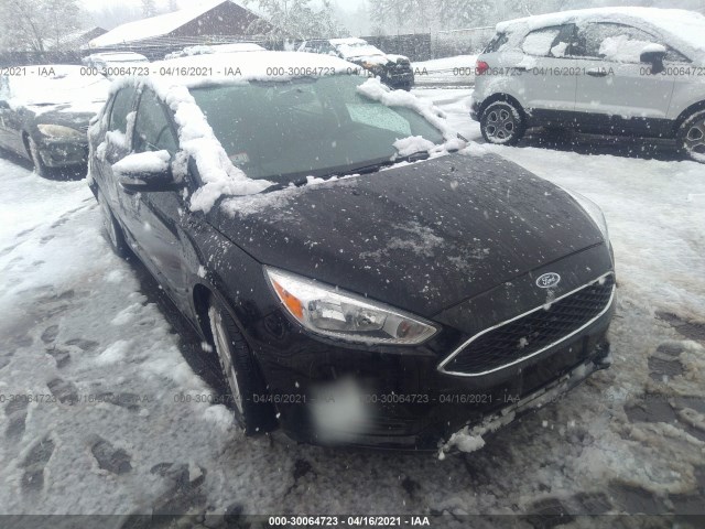 FORD FOCUS 2017 1fadp3f22hl335431