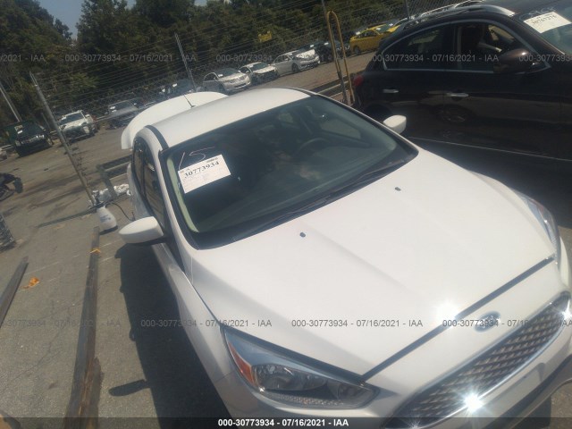 FORD FOCUS 2018 1fadp3f22jl221399