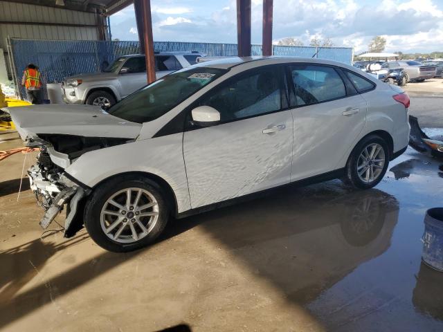 FORD FOCUS SE 2018 1fadp3f22jl257383