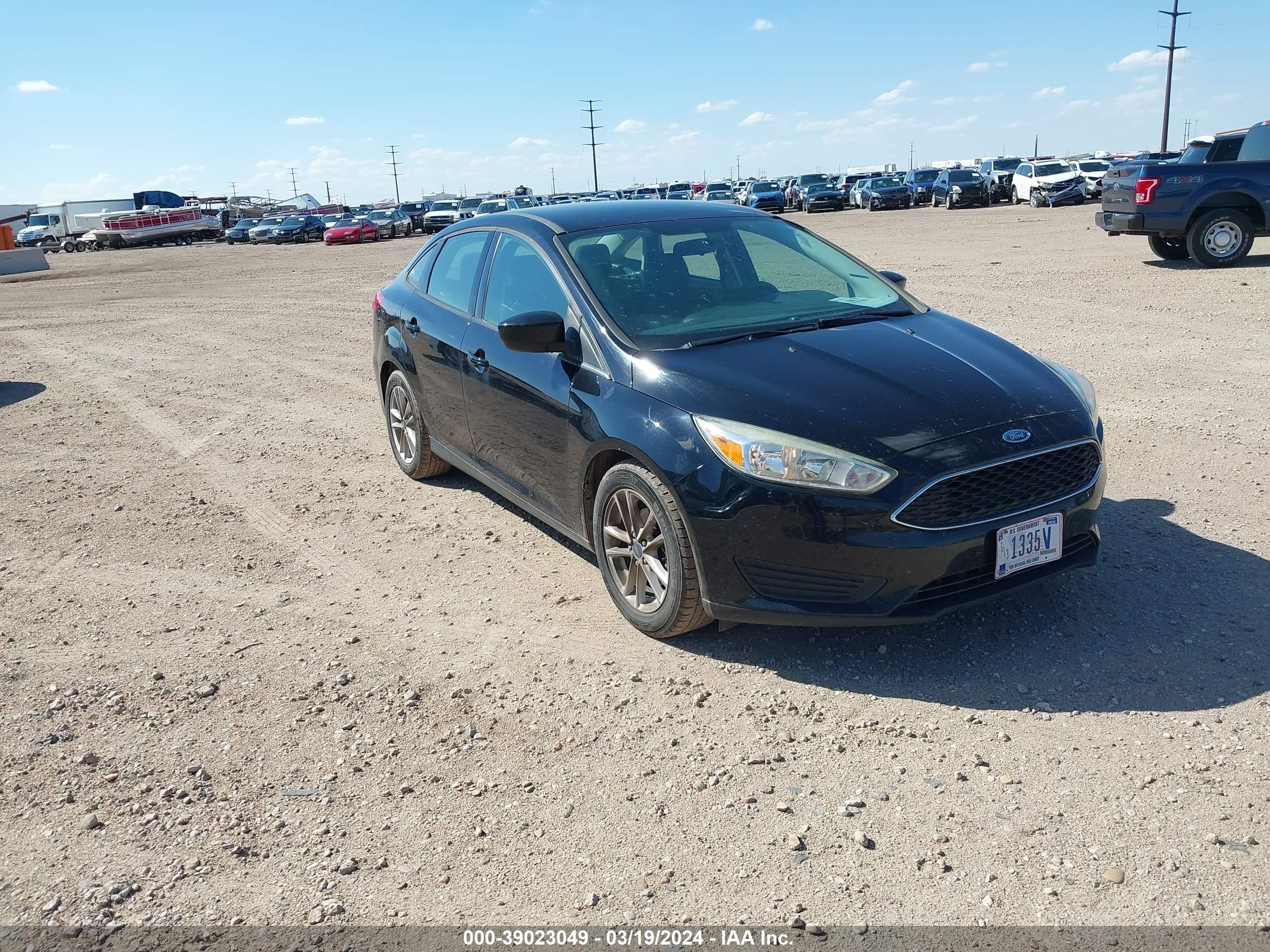 FORD FOCUS 2018 1fadp3f22jl327514