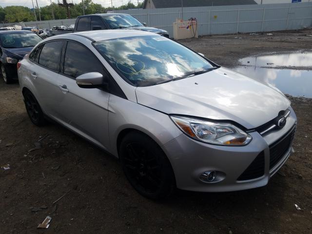 FORD FOCUS SE 2014 1fadp3f23el151546