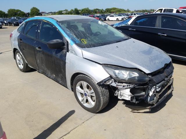 FORD FOCUS SE 2014 1fadp3f23el390739