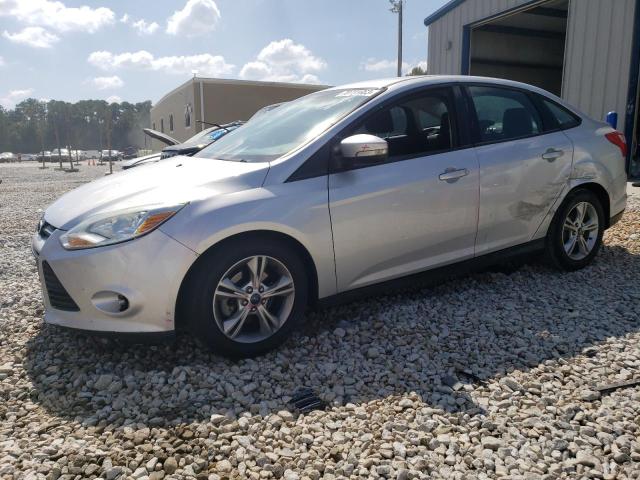 FORD FOCUS SE 2014 1fadp3f23el393415