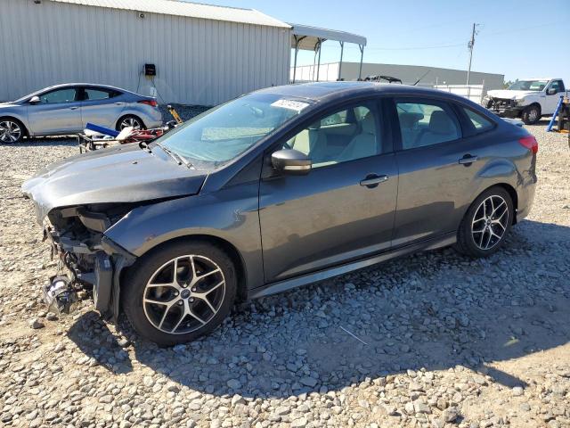 FORD FOCUS SE 2015 1fadp3f23fl267508