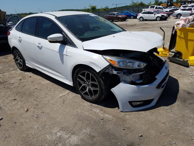 FORD FOCUS SE 2015 1fadp3f23fl323835