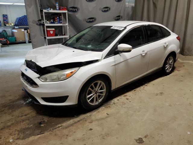 FORD FOCUS SE 2015 1fadp3f23fl330493