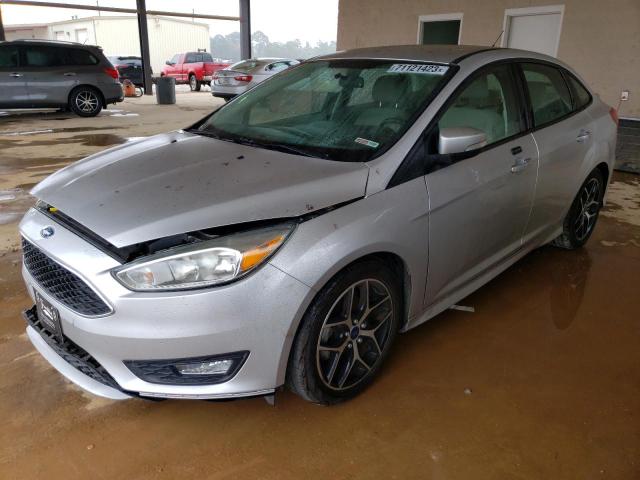 FORD FOCUS SE 2015 1fadp3f23fl345494