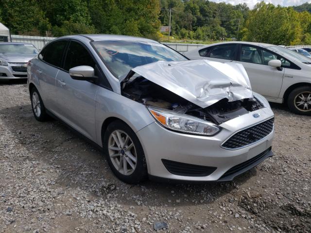 FORD FOCUS SE 2017 1fadp3f23hl237718