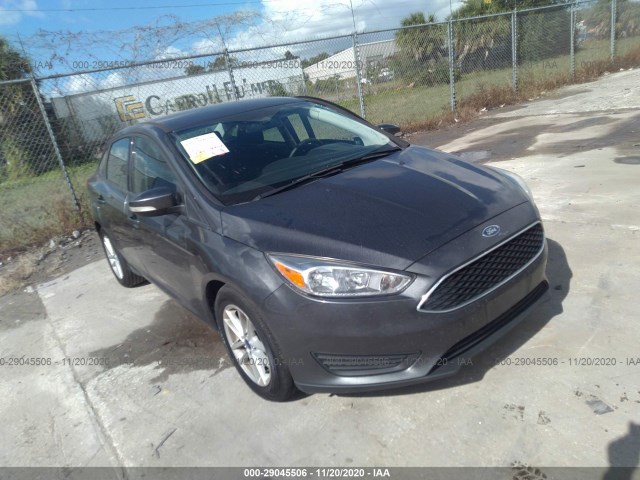 FORD FOCUS 2017 1fadp3f23hl309520