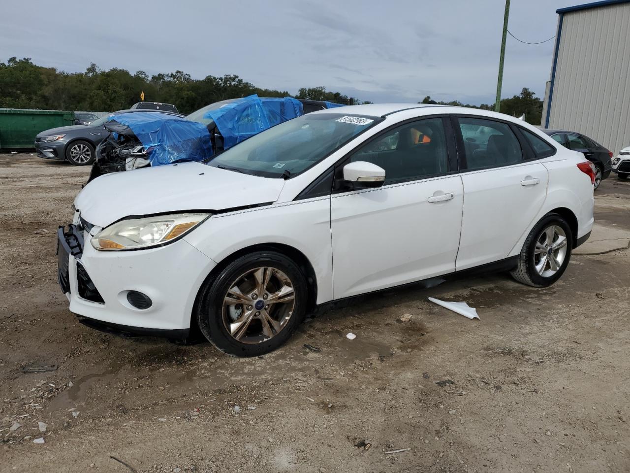 FORD FOCUS 2013 1fadp3f24dl302456