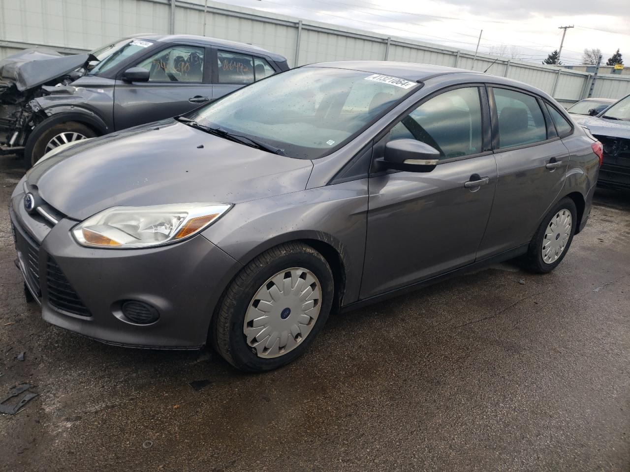 FORD FOCUS 2013 1fadp3f24dl372068