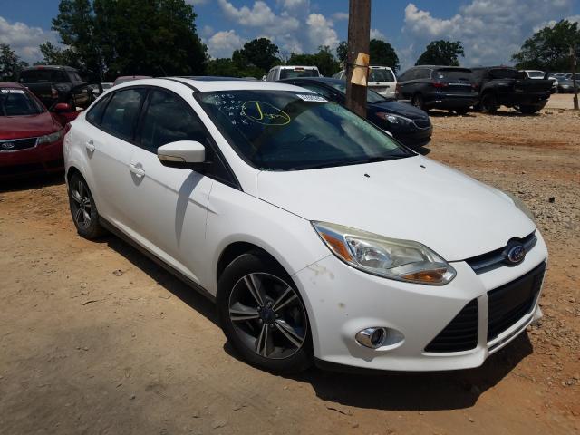 FORD FOCUS SE 2014 1fadp3f24el103053