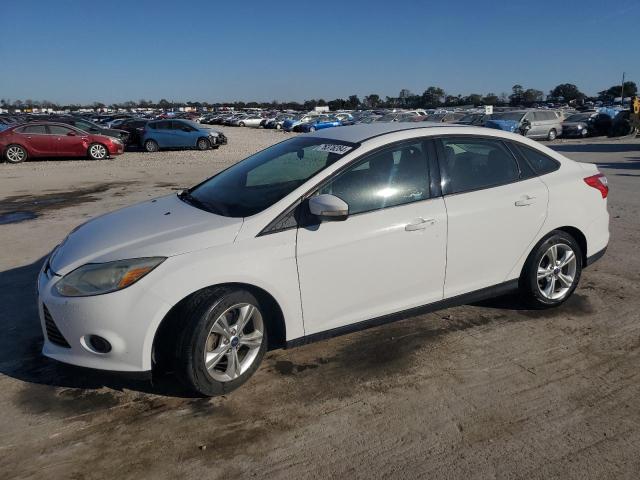 FORD FOCUS SE 2014 1fadp3f24el124338