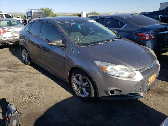 FORD FOCUS SE 2015 1fadp3f24el138398